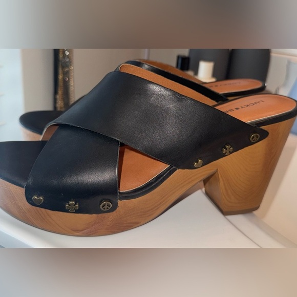 Lucky Brand Black Leather Summer Boho Retro Mules Tan Wooden Heel 9.5 - Picture 5 of 9
